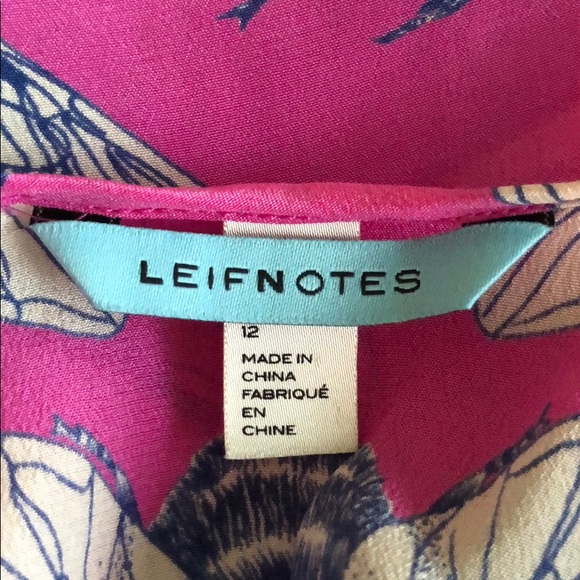 🌷SOLD🌷Anthropologie 100% silk fly print tank - Picture 8 of 8